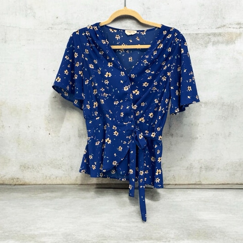 Sienna Sky Blue Floral Tie Blouse- V neck - wrap around waist - Small